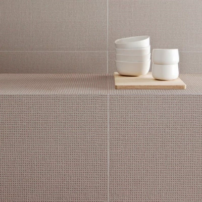 Pico red dots gris cm 60 x 60 | Collection di Mutina
