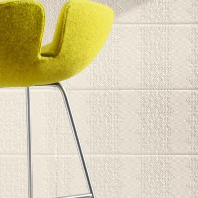 Bas-Relief  garland  bianco | Collection di Mutina