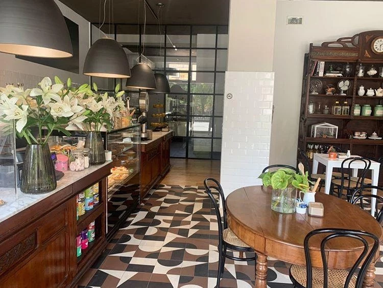  Pasticceria Dulcis-Cagliari. Project by Puzzle Creta | Collection di Mutina Caem Group spa 