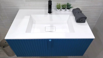 Mobile bagno Arbi Code Wave Petrolio opaco completo di consolle integrale Tekno bianco op. specchiera e pensile in alluminio e legno