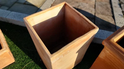 Vaso/Fioriera in Cotto Galestro Cubo Basic modern design 36x36 h60
