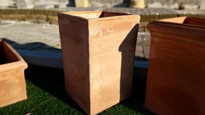 Vaso/Fioriera in Cotto Galestro Cubo Basic modern design 36x36 h60