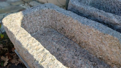 Vasca in Granito Rosa anticato 120x40 h30