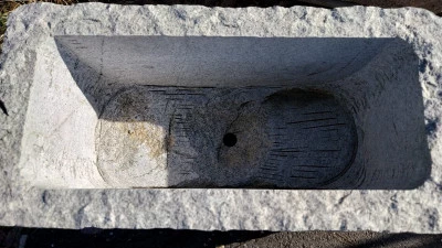 Vasca in Granito Grigio anticato 90x45 h40